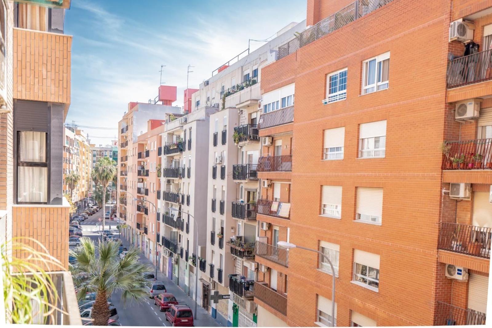 Apartment Monfort Valencia Exterior photo